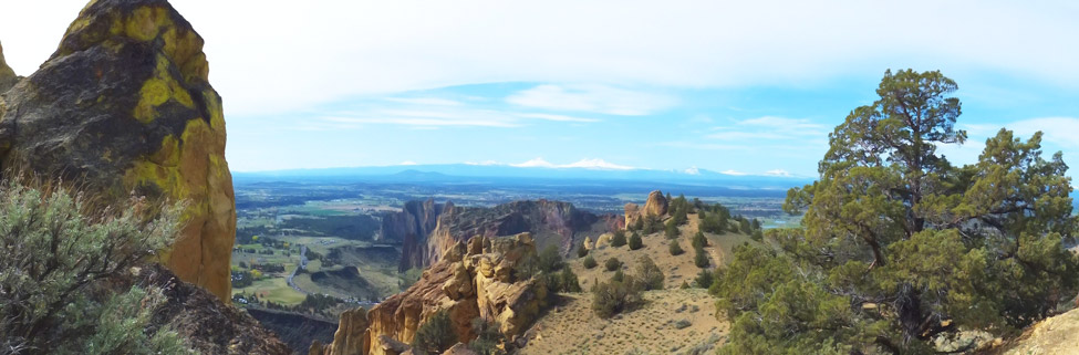 View of Smith Rock State Park from Gray Butte Trail